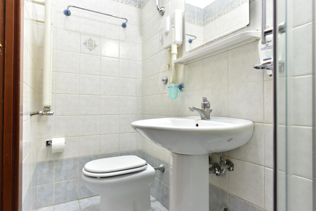 B&B Rome Terminal House Екстер'єр фото