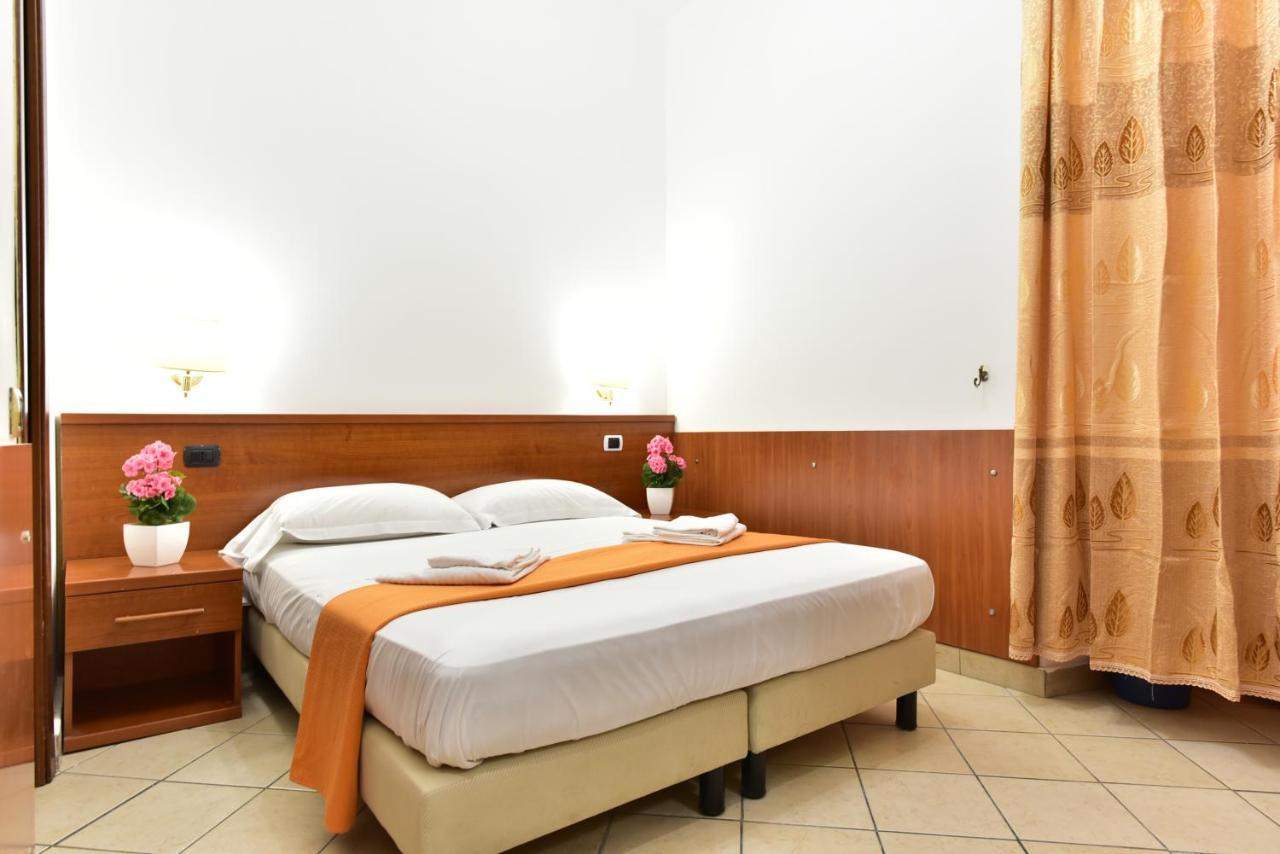 B&B Rome Terminal House Екстер'єр фото