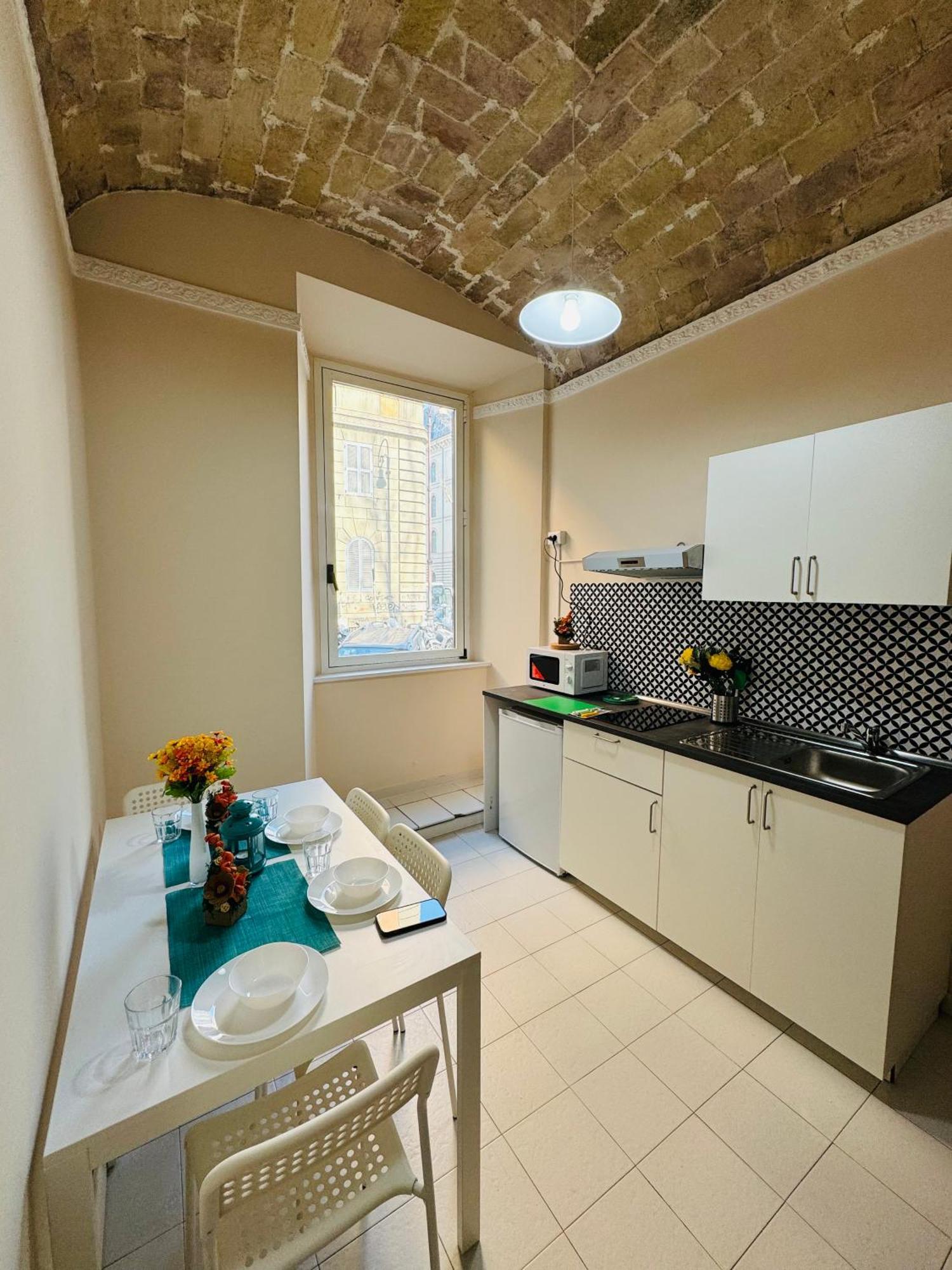 B&B Rome Terminal House Екстер'єр фото