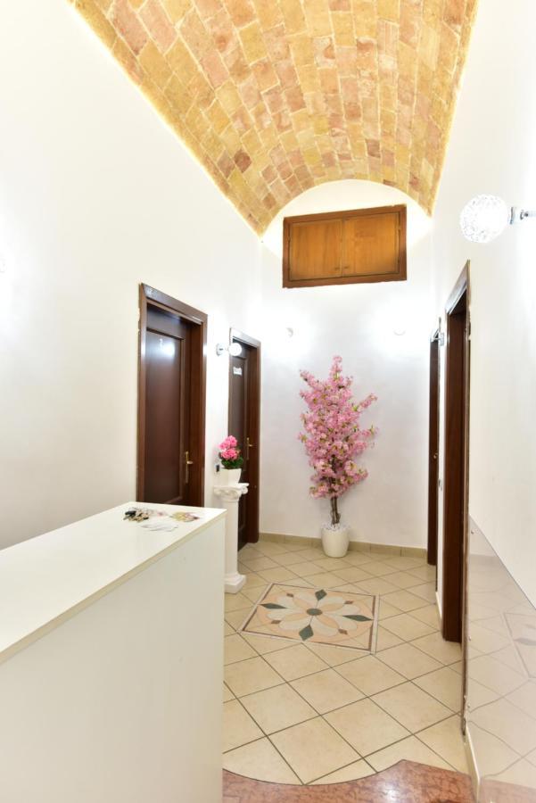 B&B Rome Terminal House Екстер'єр фото